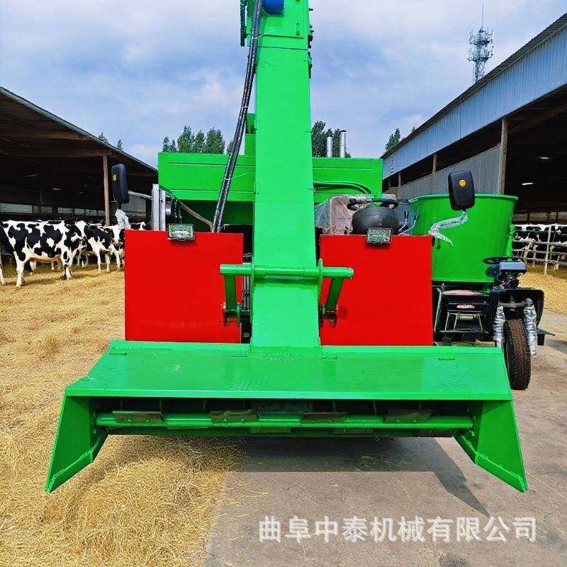 螺旋式收粪车大型5方四轮款清粪车牧场用收装粪污铲收柴油铲粪车