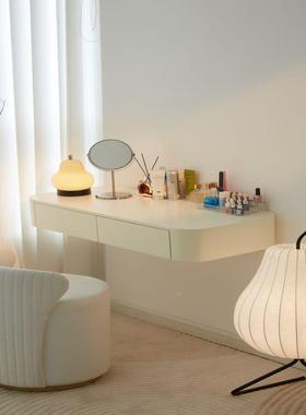 约头桌墙角简梳妆台现代悬浮式床化妆桌卧室挂墙梳CJM妆圆弧梳台