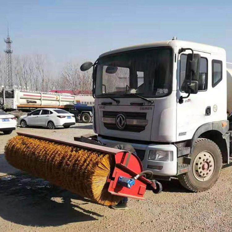 中铠生产环卫改无品牌/装扫除雪机大规模清雪滚刷式作业车车车载