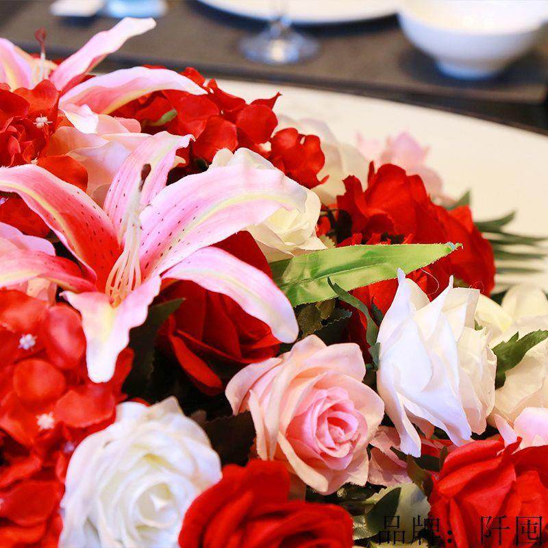 摆圆餐桌花花酒店桌面摆花OVX饭店桌子摆花大桌摆花圆桌转盘中间