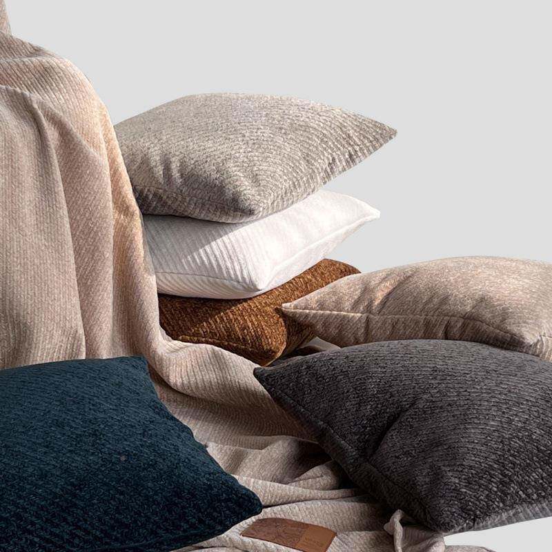 超抱柔玛尔斯棉绒枕轻色奢发高档酒店房间客厅OUG沙靠枕纯加厚靠