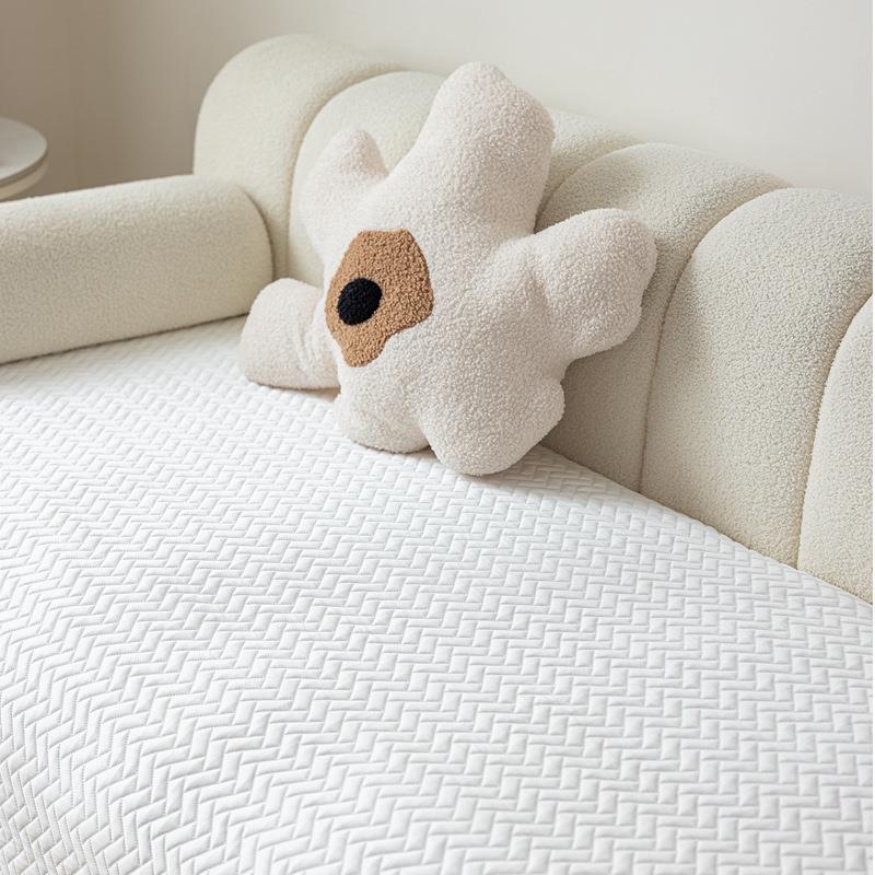 跨凉境爆款夏季丝感沙发垫感超冰降温透气可水QDG洗折冰叠坐垫沙