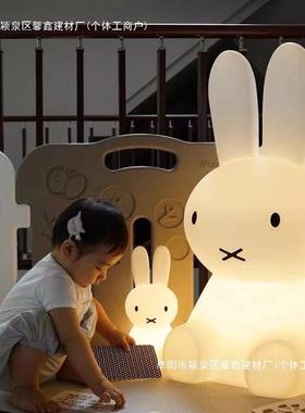 卡小夜灯VDQ卧通室床头光伴睡柔灯儿童女婴儿台喂奶护眼女生灯节