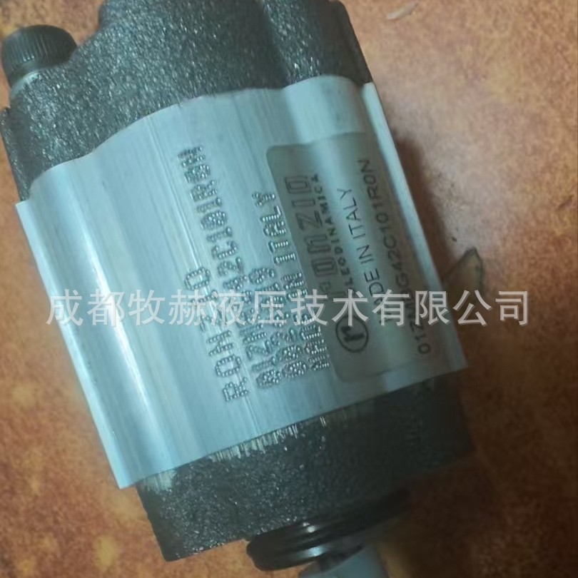 成都牧赫罗茨双向齿轮泵现货