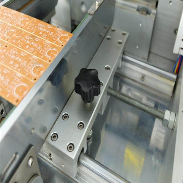 非标分板机PCB板LED灯条捞扳机切割机裁板机工厂锣板机铜铝,工业油品/胶粘/化学/实验室用品,其他实验室设备,淘宝优惠券,粉丝福利购,淘宝优惠卷