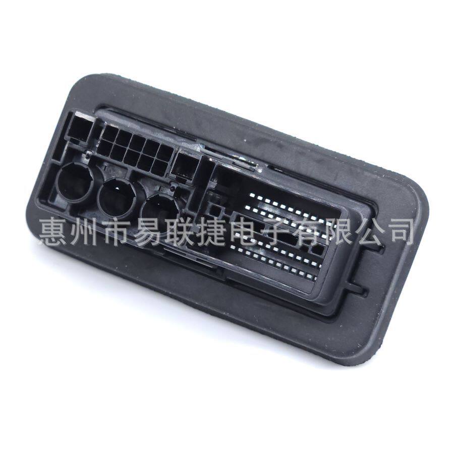 SWS住友连接器 6189-8636 汽车线束连接器