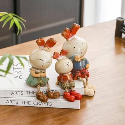 幸福小兔子可爱一家三口现代陶瓷家居景德镇电视柜装饰桌面摆件