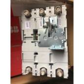 ABBTmax系列塑壳断路器T54T5V400P00PRV221S IR320D3P1150Vac