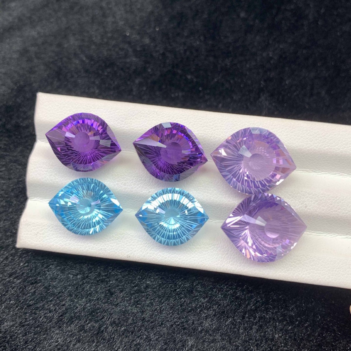 天然紫水晶宝石眼睛形薰衣草托帕石天使之眼裸石饰品原石加工装饰