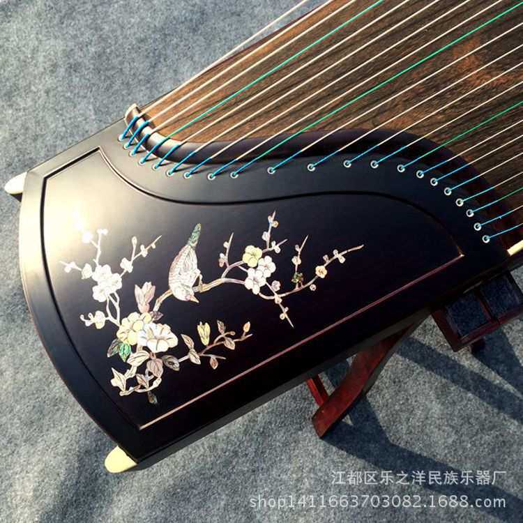 扬州古筝厂家 檀木贝雕孔雀款专业演奏古筝 高品质实木古筝