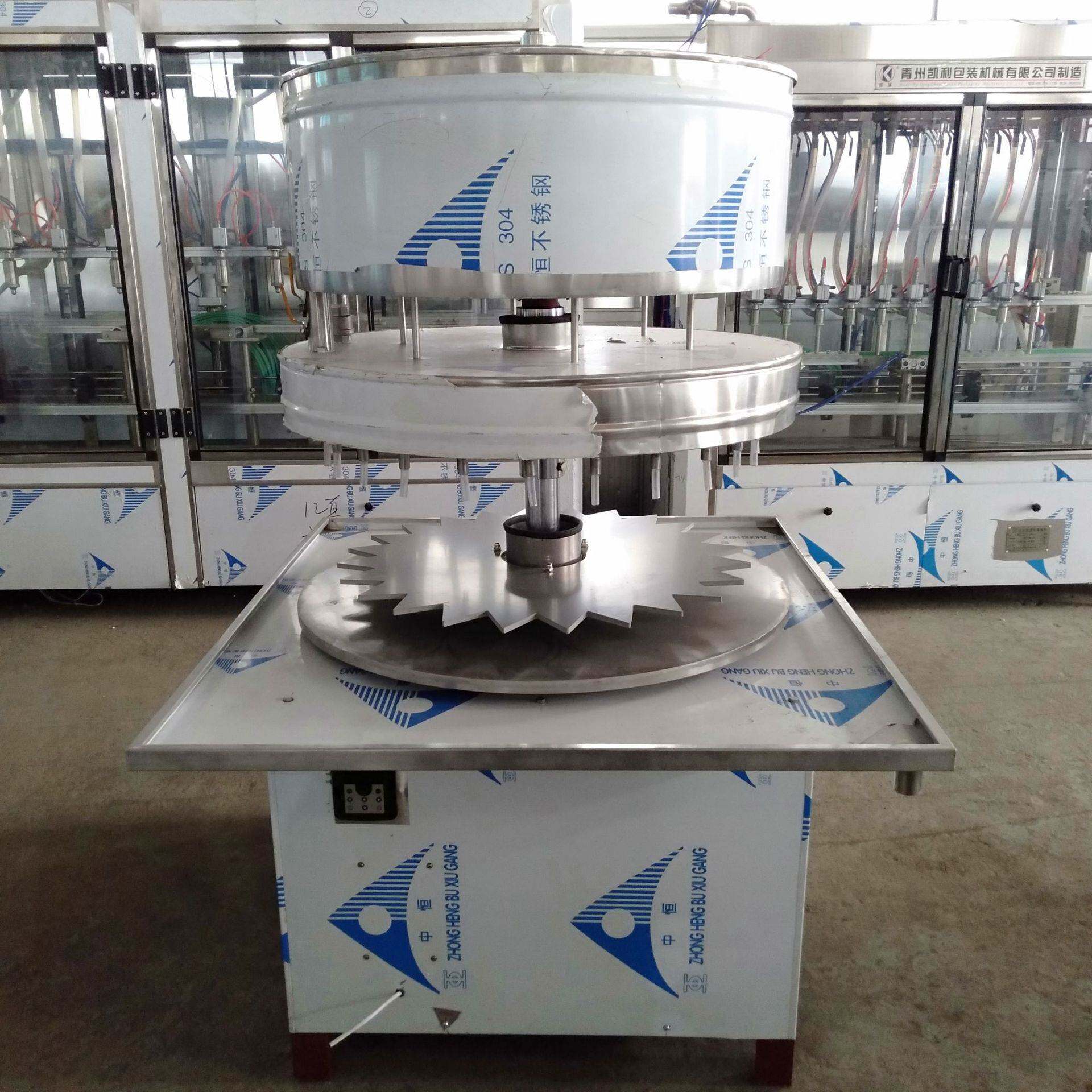 半自动液体灌装机 半自动白酒灌装机 小型液体灌装机 手动灌装机