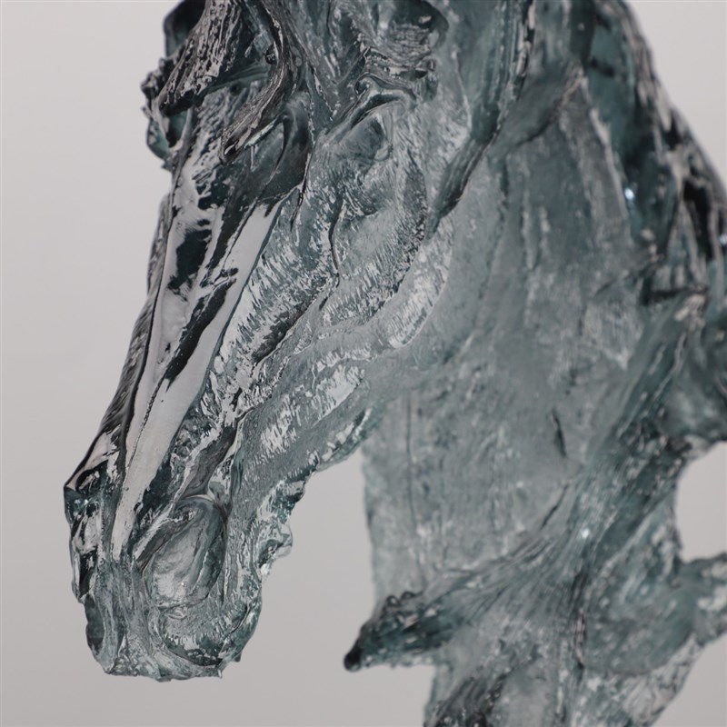 现代简约透明树脂马头雕塑工艺品摆件客厅书房玄关样板房家居饰品