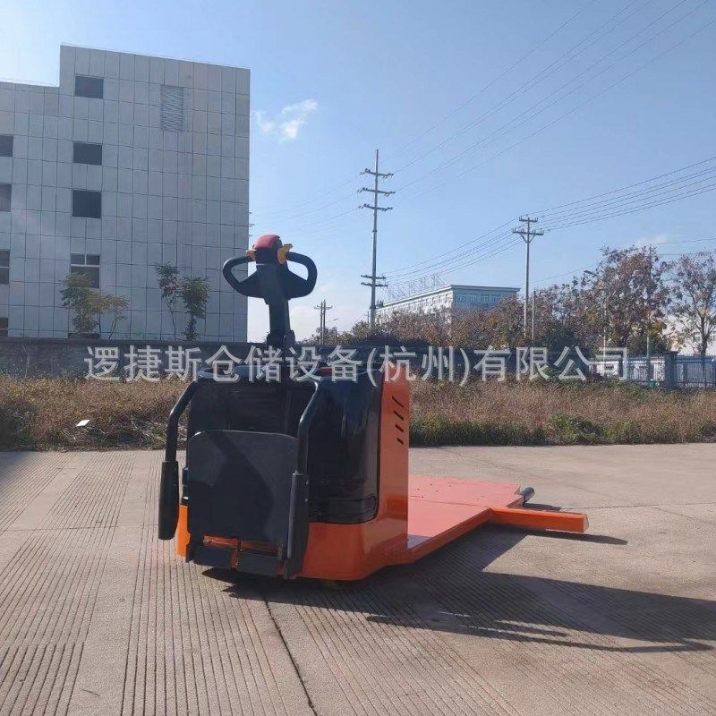 电动汽车移位器液压拖车器3.5吨电动拖车搬运设备站驾式移车器