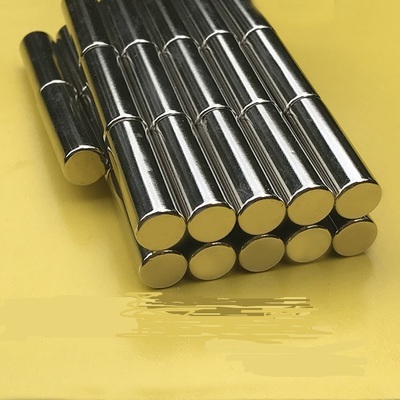 强力磁铁强磁圆形25 稀土永磁王钕铁硼小吸铁石圆柱贴片2*5MM