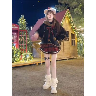 霍兹学院 冬季新款圣诞新年氛围感斗篷外套连衣裙显瘦三件套