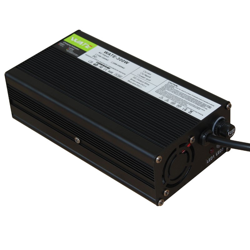 43.8V6A充电器2S 36V磷酸铁锂电池适用 智能快充 铝壳 带风扇