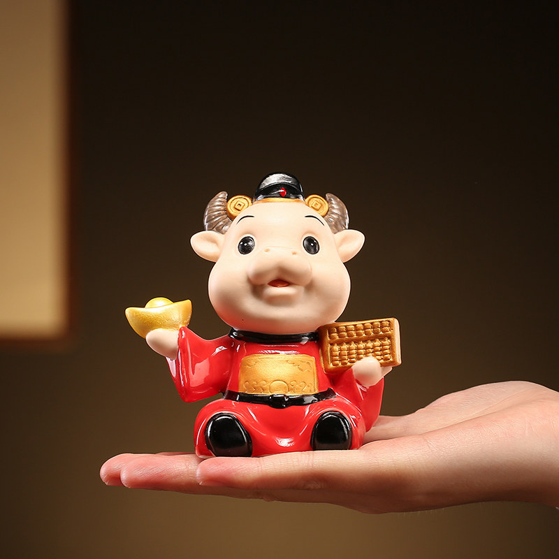 陶瓷可爱小牛摆件牛年生肖牛招财纳福牛气冲天家居装饰摆设