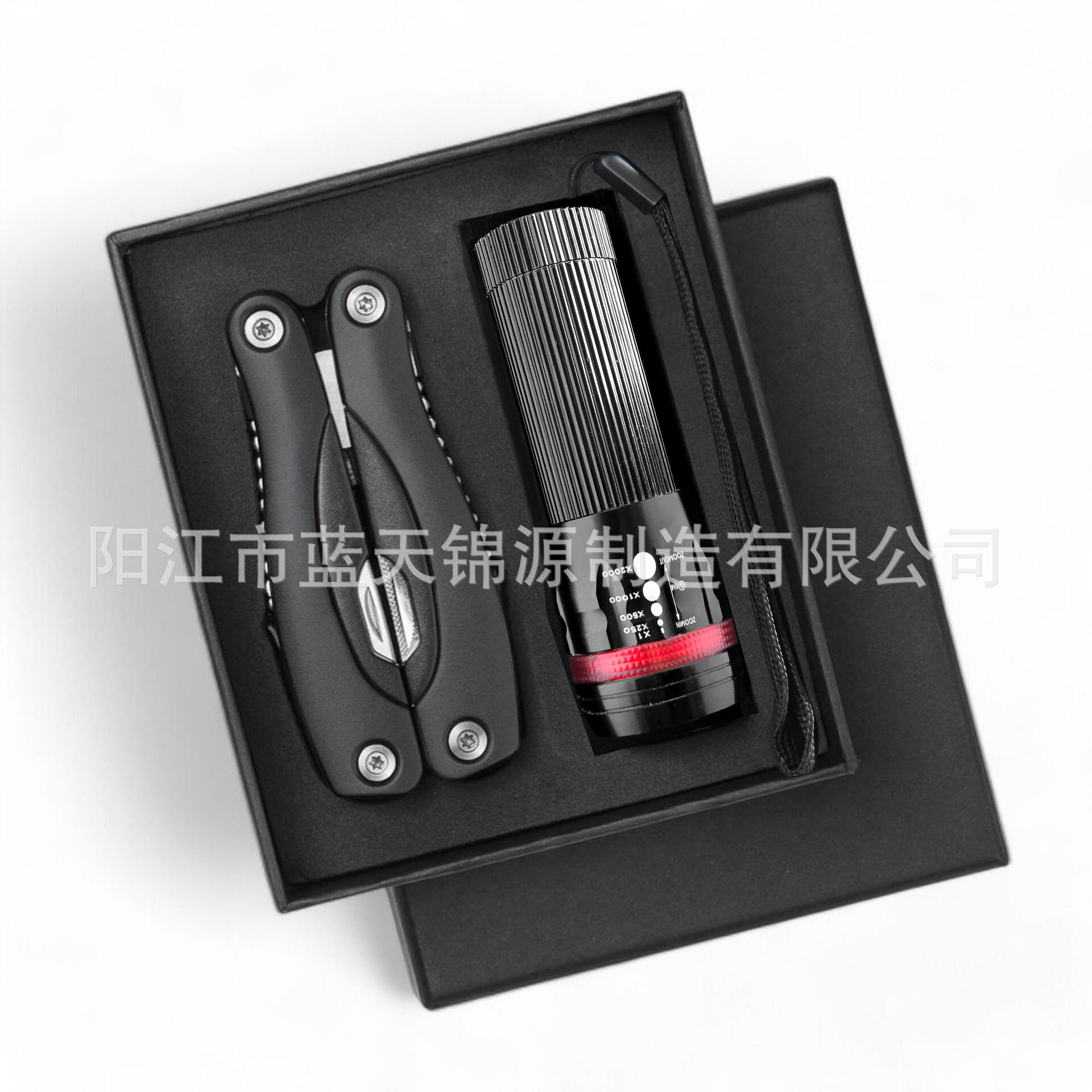 工厂直销多功能钳子+电筒 套装，户外工具套装，户外工具2件套
