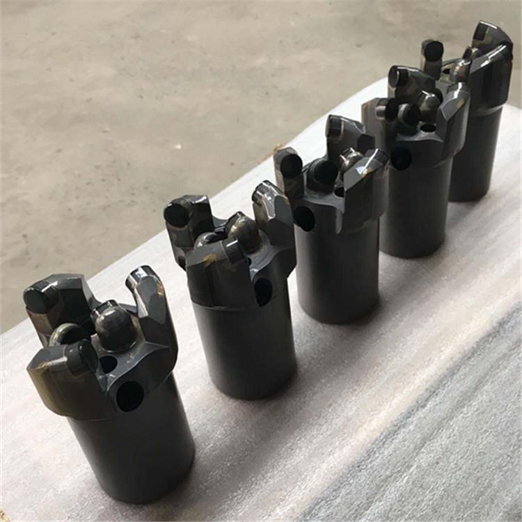 现货翼金刚石耐钻头高强度翼磨三金刚石钻头硬岩打孔金三翼金刚刚