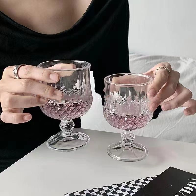 钻石浮雕玻璃杯ins风复古高颜值甜果酒饮料杯鸡尾酒杯高脚红酒杯