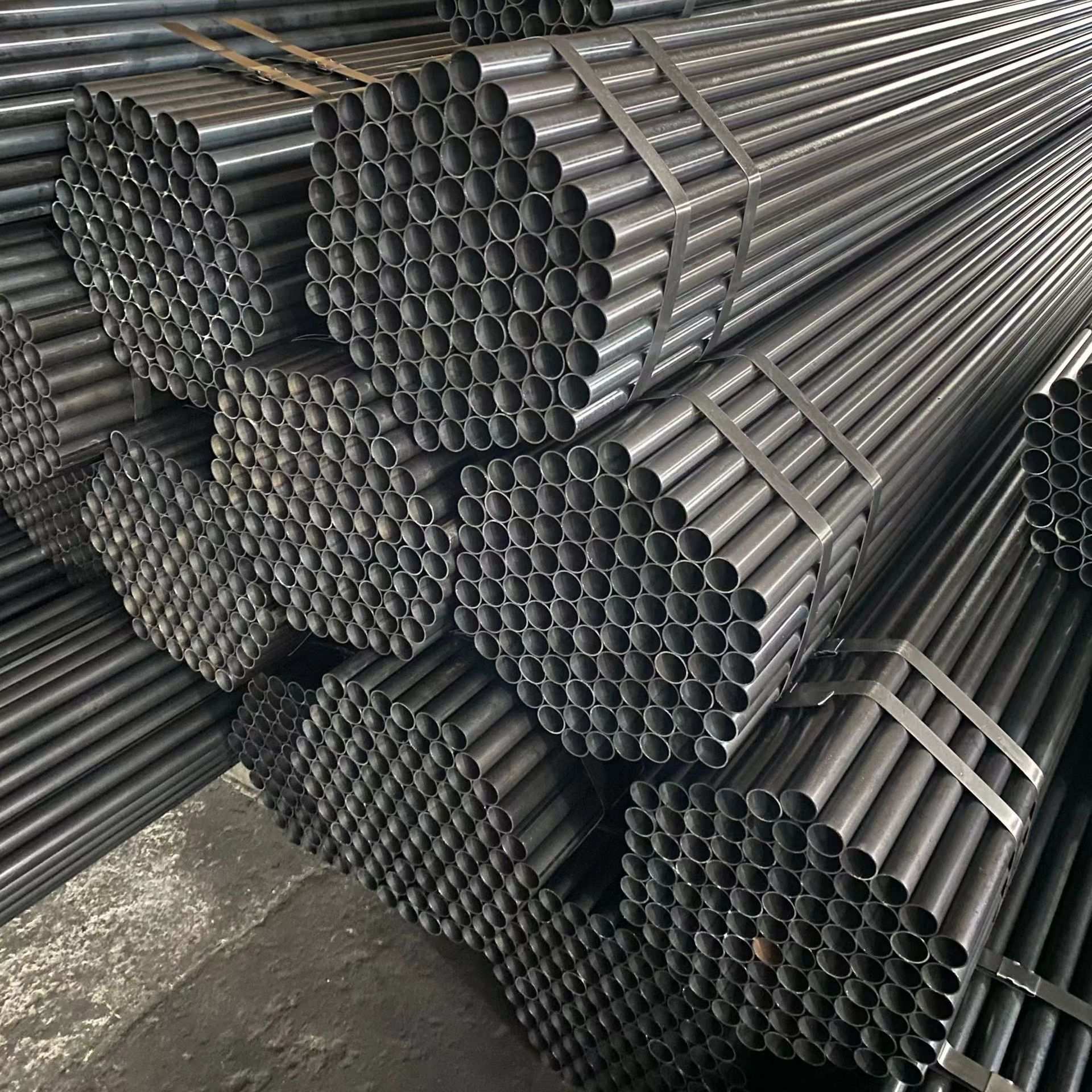 无锡焊管厂家 冷轧焊管 家具用q195黑退管 黑皮管 折弯压扁不开裂