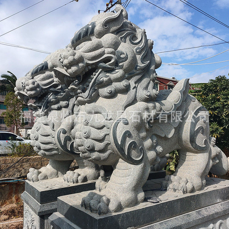 石雕厂家汉白玉貔貅一对中式庭院家用麒麟招财看门口摆件公司小区