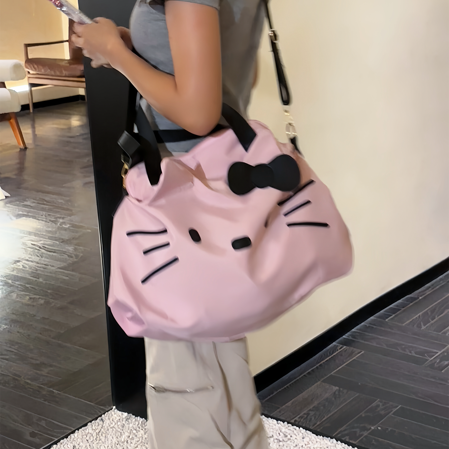 甜美kt健身包女士外出旅行包时尚大容量短途行李袋手提可挂行李箱,箱包皮具/热销女包/男包,旅行袋,淘宝优惠券,粉丝福利购,淘宝优惠卷