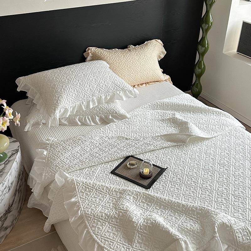 2024兰精天丝床盖绗缝夹棉花边盖毯榻榻米垫双人床单夏凉被可水洗