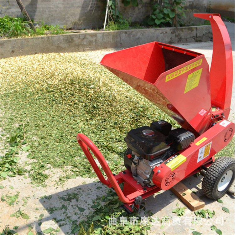 卧式大马力粉碎机 可粉十厘米直径碎枝机 小型立式树干破碎机