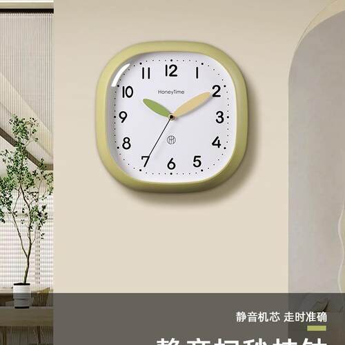 奶油风挂2025新款F987J586厅家用卧客钟表钟挂墙创意室静音挂表免