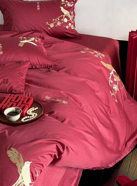 喜款上眉梢轻奢婚庆全绣花四件套大JL红色喜鹊被套陪棉嫁丨结婚床