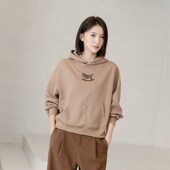 口袋刺绣卫衣女宽松设计显瘦简洁款 韩版 长袖 驼色连帽短款 新款 秋季