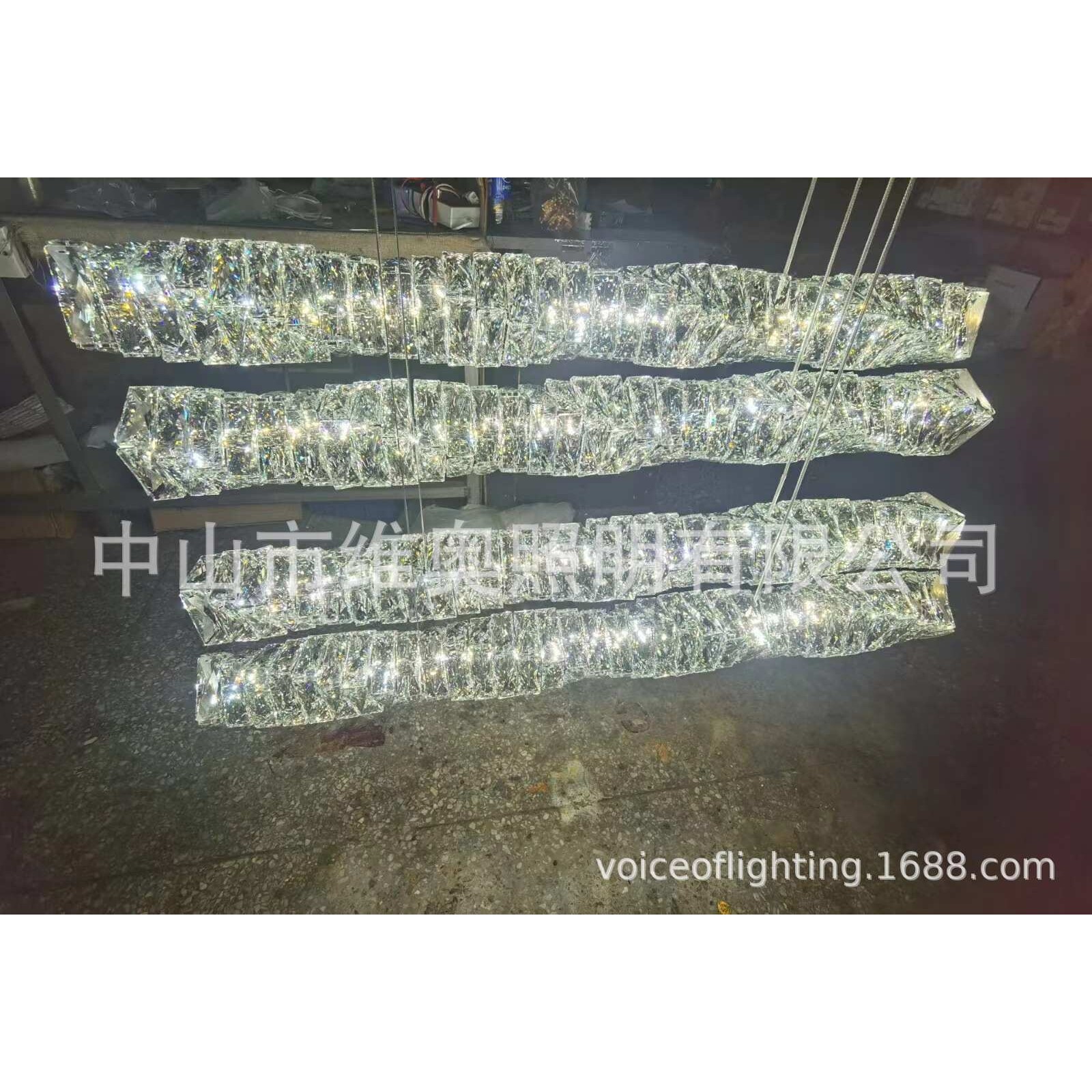 设计师异形非标酒店大堂壁灯欢迎甲方设计师来厂考察洽谈