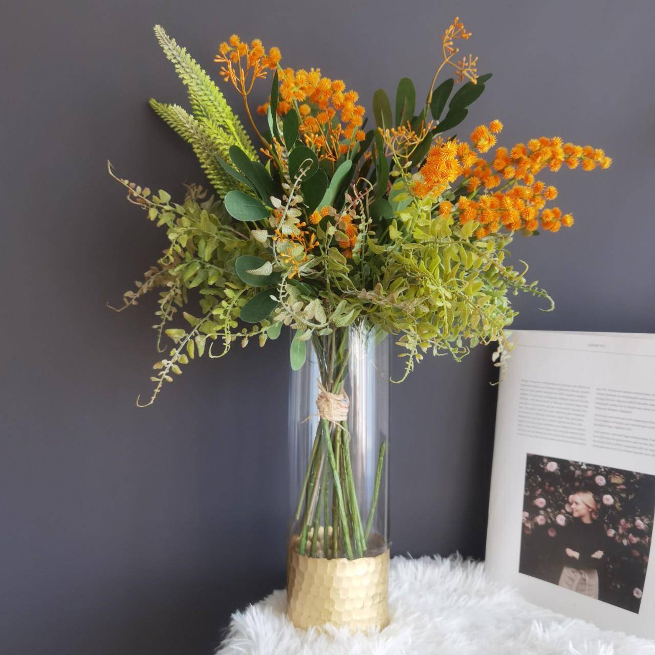 仿真手捧金合欢花束北欧原木风家居样板间婚庆软装配饰假花