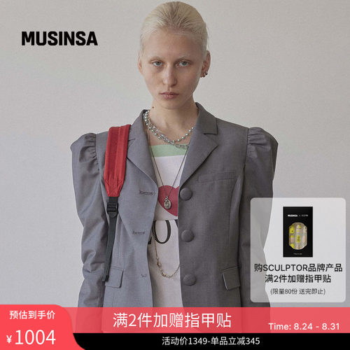 黑色泡泡袖女收腰复古西服