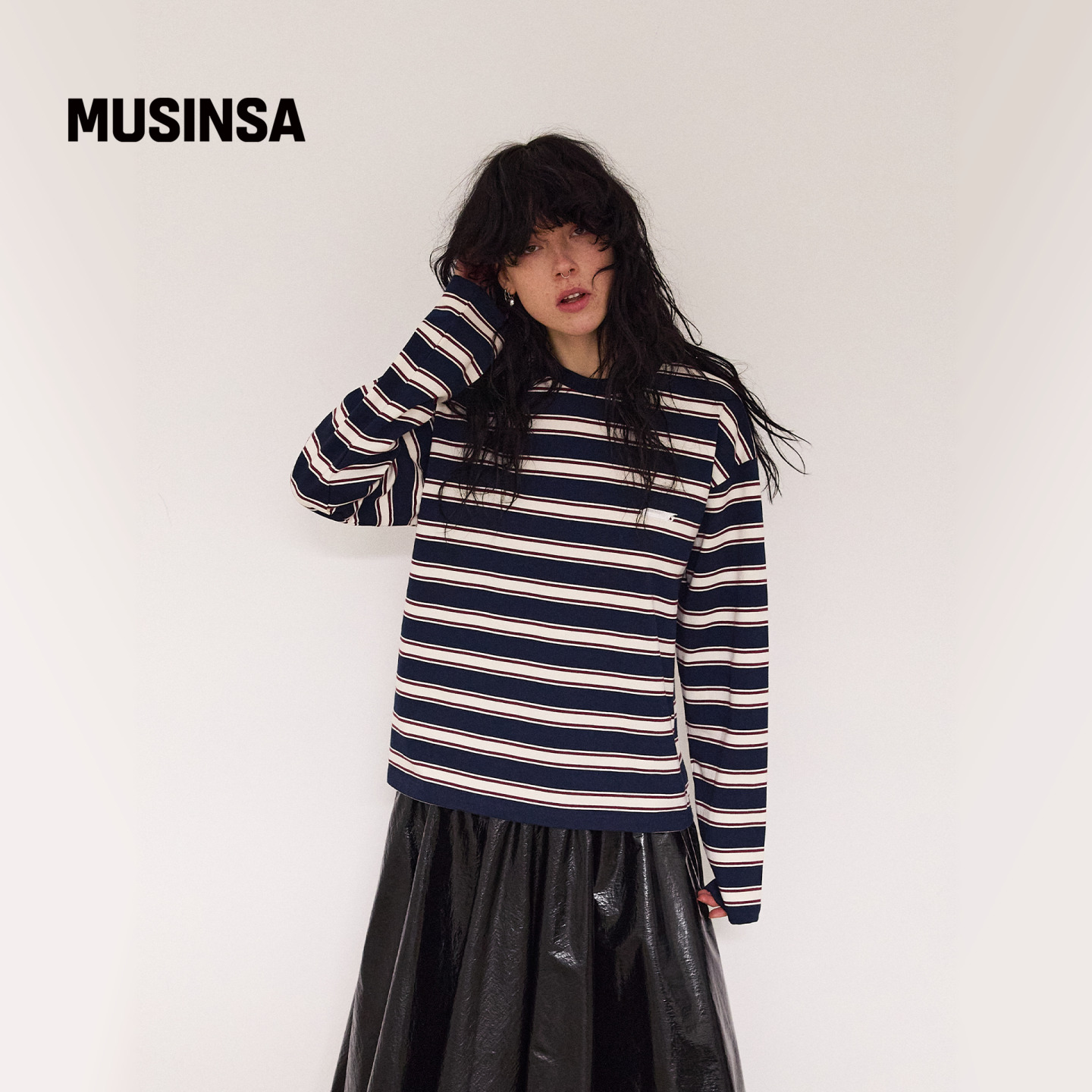 新款条纹Logo休闲长袖T恤