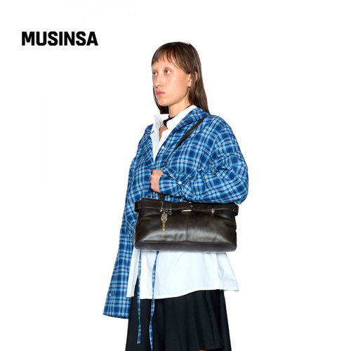 通勤斜跨肩带气质钥匙单肩包