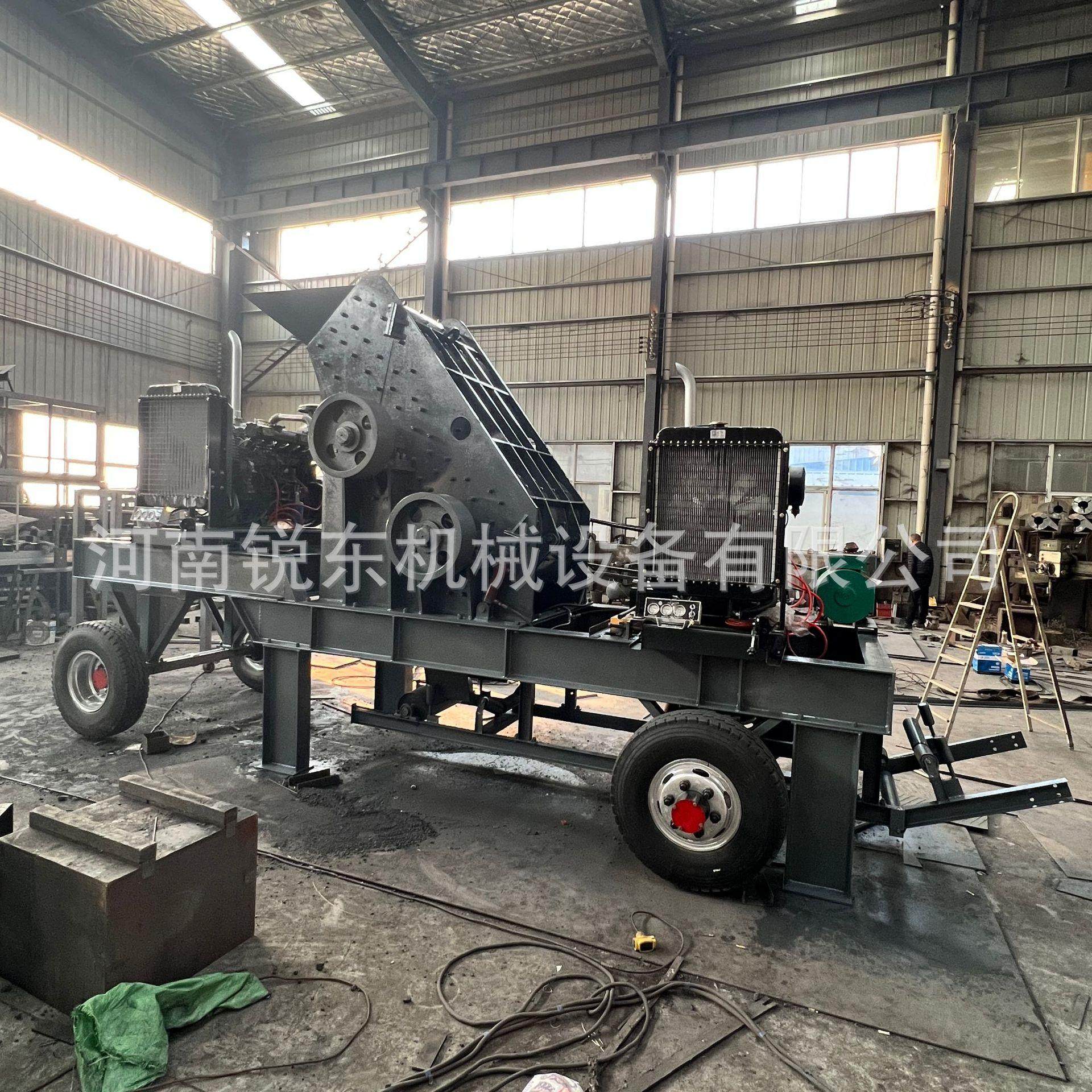 移动式双级无筛底粉碎机 干湿料双级粉碎机 时产200吨双级破碎机,机械设备,破碎机,淘宝优惠券,粉丝福利购,淘宝优惠卷