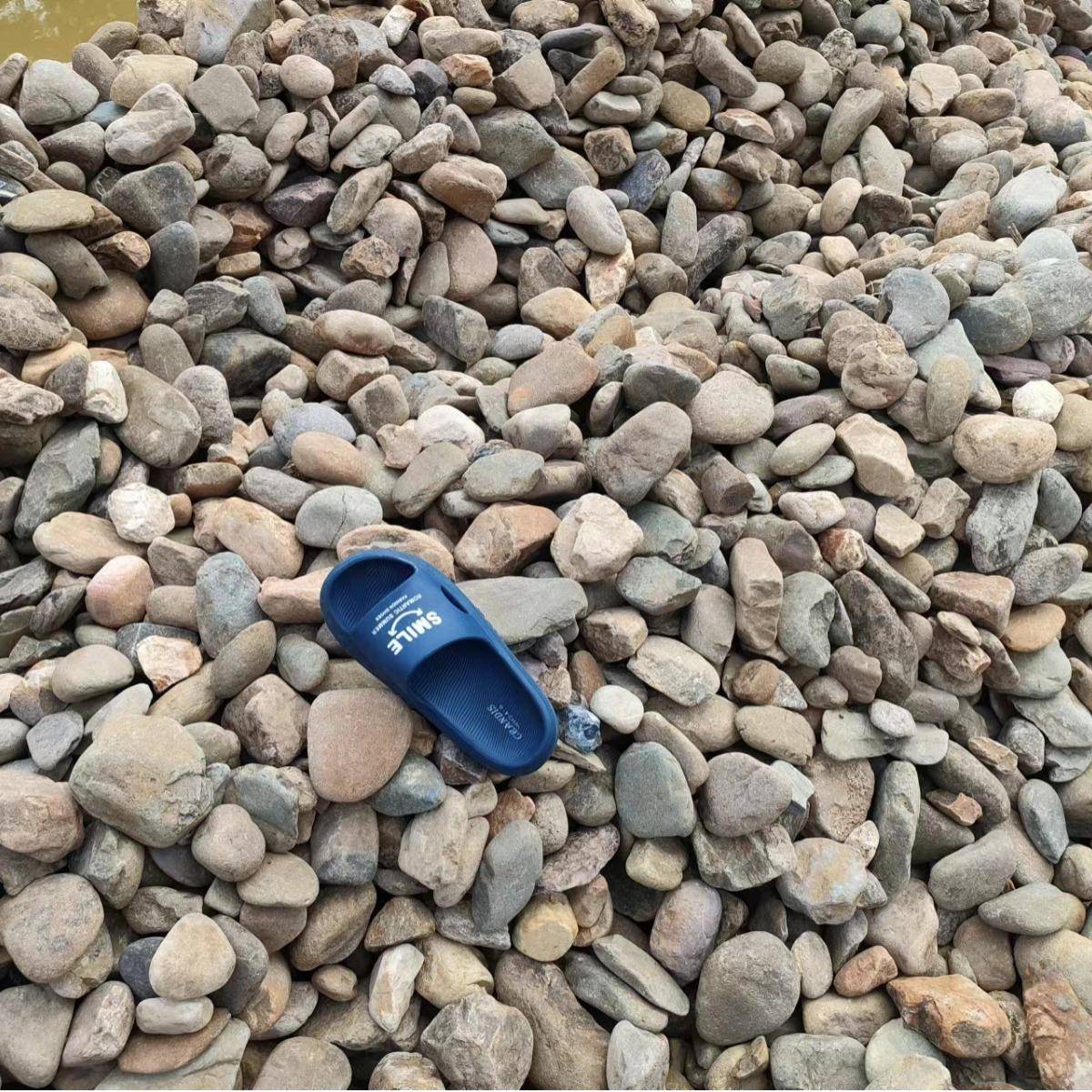 广珠东广州海深圳鹅绿卵石铺路师傅用的鹅卵石化带渠东莞过沟滤鹅