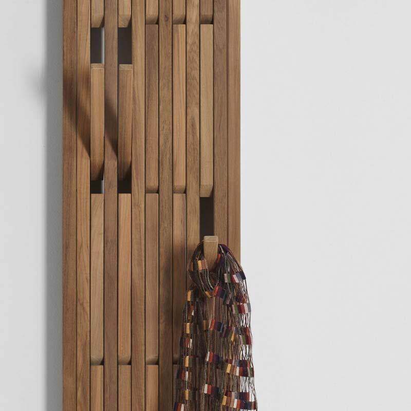 L7玄钢琴挂衣创架实木挂衣板意挂钩关定制不占空间墙LYC上收键纳