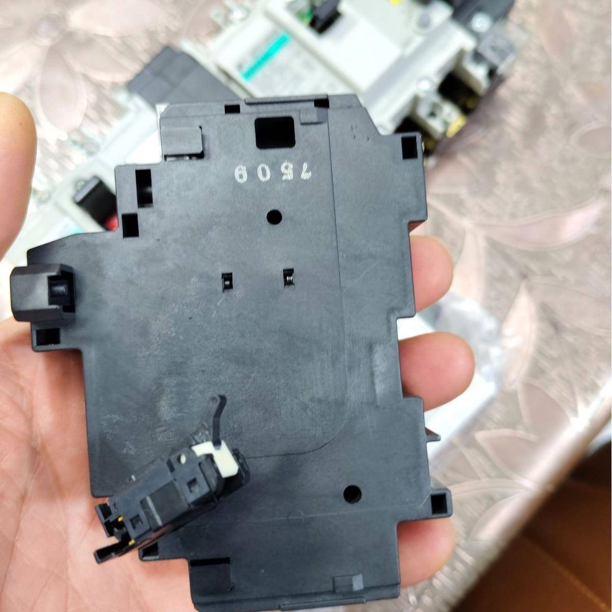 匹配富漏电断路器EW32E士W50EW6CBL3置EW100外脱扣器