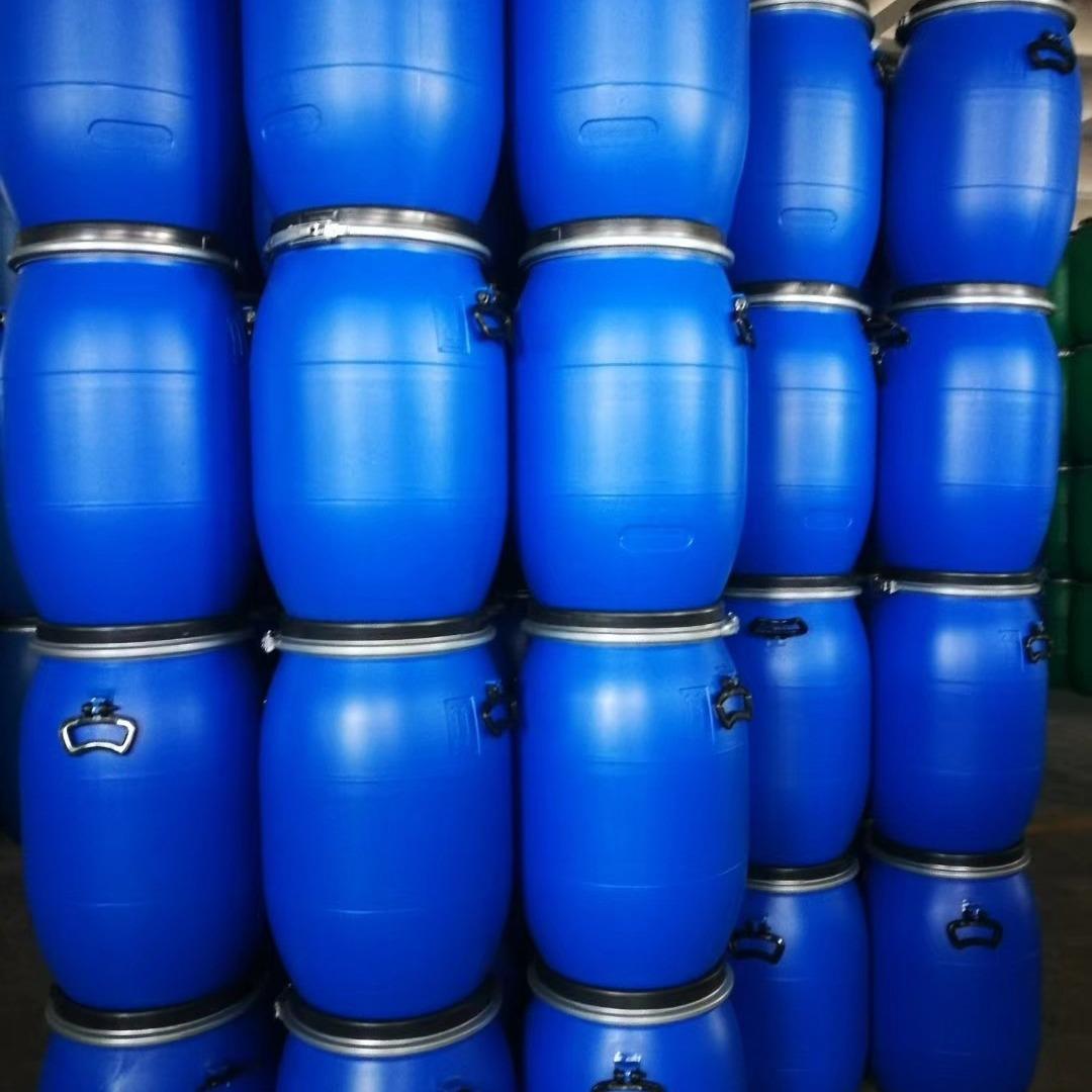 60升塑桶法兰圆桶抱箍60KG化工桶XZM水耐桶酸料碱桶密封液桶绿色