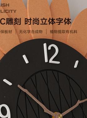 钟表挂钟客厅创意简约时尚新225年款木钟88090时挂钟挂墙石英钟家