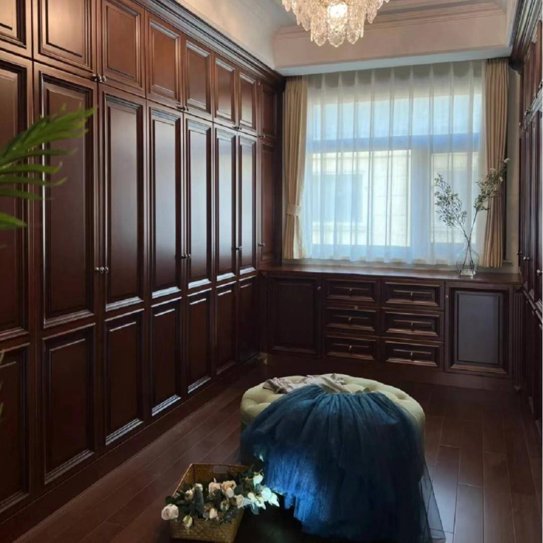 北法式奶油京家定制美式吸塑厂柜衣实木欧帽式衣柜欧式衣间卧室衣