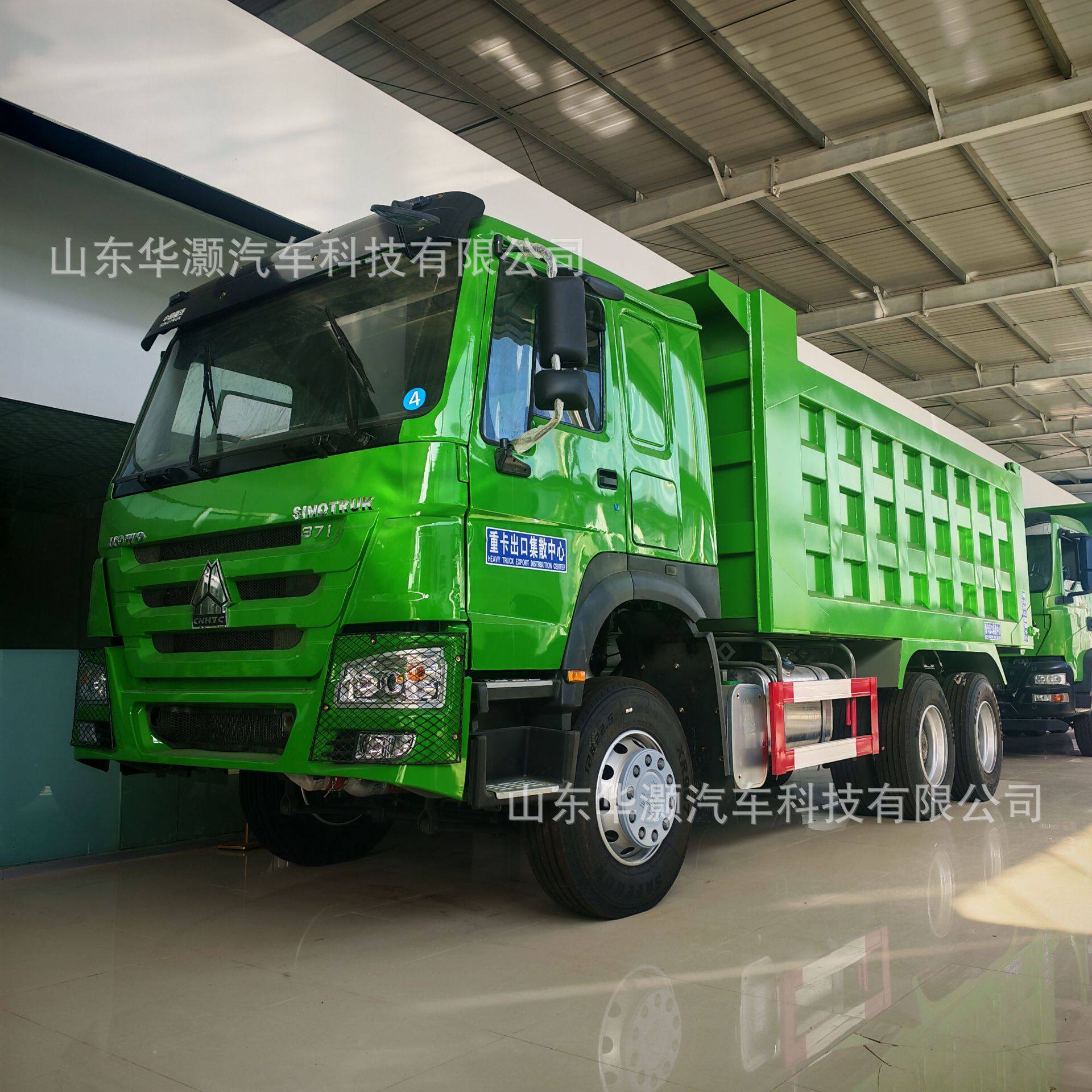 跨境直销右舵 豪沃后八轮6X4工程自卸车 8X4前四后八渣土车载货车