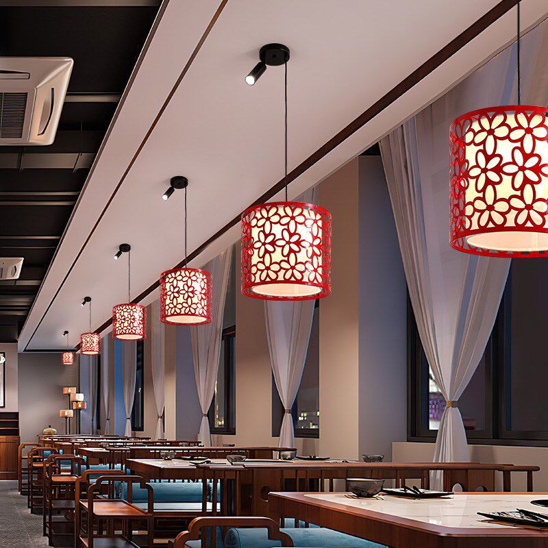 餐厅火锅店吊灯创意饭店铺个性商用现代简约带射灯烧烤餐饮店吊灯