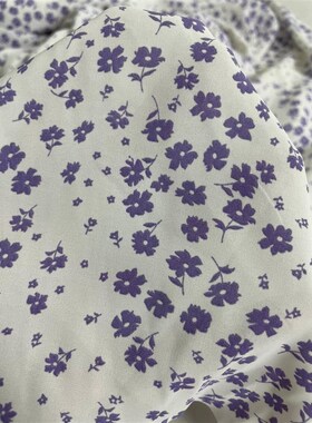 D313夏季白底紫色小碎花雪纺布头 柔软垂坠透气连衣裙上衣diy面料