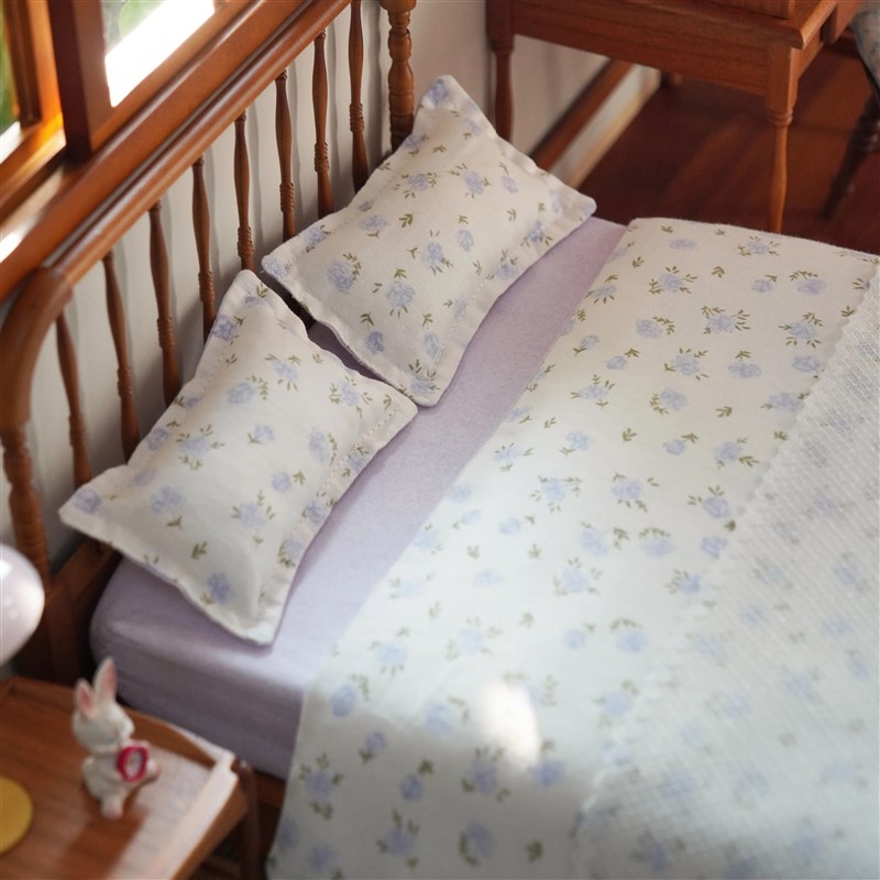 玩具】床品四件套单人床 枕头被子床笠 6分娃屋迷你微缩模型摆件