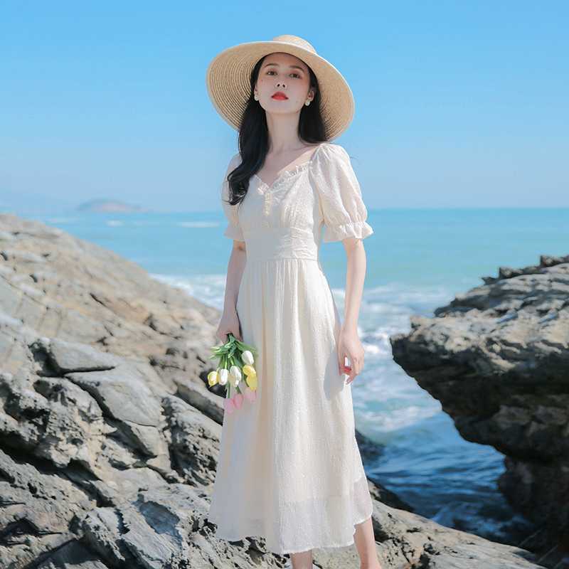 2021夏季新款女装裙子法式复古设计感小众雪纺温柔风高级感连衣裙