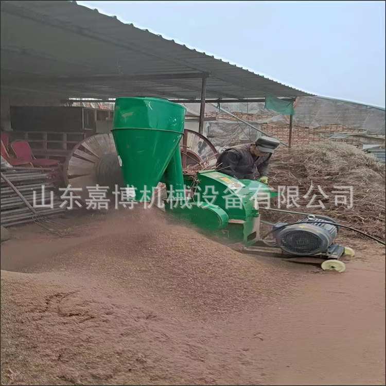 供应锤片式辣椒杆粉碎机 沙克龙自动进料粉碎机 桑叶茄子杆打糠机